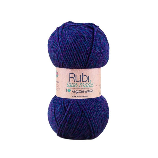 Ruby Love Made Ball – ECO Recycled Acrylic 100 g