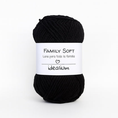 Ovillo Idealium Family Soft lana acrílica 018 negro