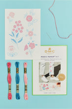 Cargar imagen en el visor de la galería, Kit hojas mágicas DMC Flower collection bordado
