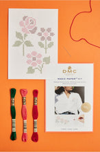 Cargar imagen en el visor de la galería, Kit hojas mágicas DMC Flower collection punto de cruz
